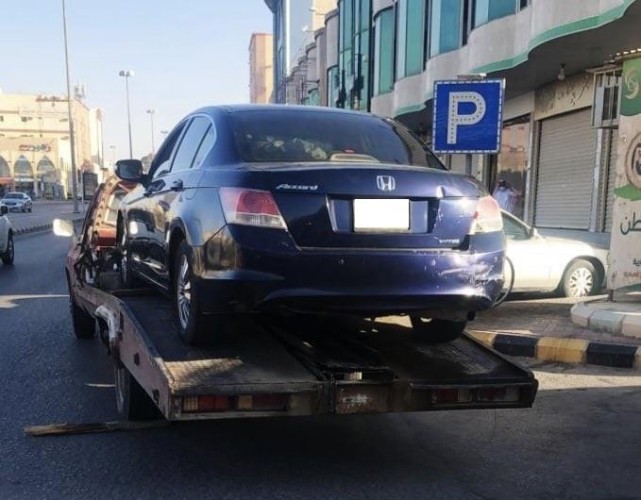 الجمارك: منح المواطنين ممن لديهم مركبات أجنبية مهلة من تاريخ فتح المنافذ البرية لإخراج مركباتهم