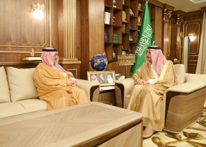 سمو أمير منطقة جازان يستقبل وزير التعليم سمو أمير منطقة جازان يستقبل وزير التعليم