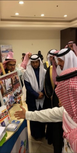 الأمير مشعل بن محمد يدشن حملة التبرع بالدم للجنود المرابطين بالحد الجنوبي