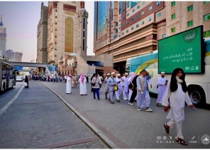 هيئة الأمر بالمعروف تُخصص عددًا من المنصات التوعوية المتنقلة للمشاركة في موسم الحج هيئة الأمر بالمعروف تُخصص عددًا من المنصات التوعوية المتنقلة للمشاركة في موسم الحج