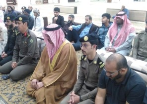 محافظ الجبيل “الداود” يتقدم المصلين في صلاة الإستسقاء
