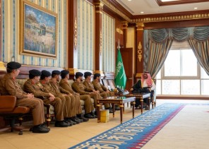 نائب أمير منطقة المدينة المنورة يستقبل مدير عام الدفاع المدني المُكلّف نائب أمير منطقة المدينة المنورة يستقبل مدير عام الدفاع المدني المُكلّف