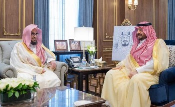 سمو أمير الحدود الشمالية يستقبل رئيس المحكمة الإدارية بالمنطقة سمو أمير الحدود الشمالية يستقبل رئيس المحكمة الإدارية بالمنطقة