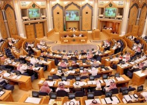 الشورى يطالب بعقوبات صارمة للحد من إعلانات المشاهير المضللة الشورى يطالب بعقوبات صارمة للحد من إعلانات المشاهير المضللة