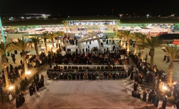 إقبال من المتسوقين والزوار على منتجات مهرجان تمور الجوف إقبال من المتسوقين والزوار على منتجات مهرجان تمور الجوف