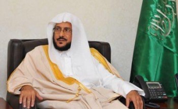 وزير الشؤون الإسلامية يقدم العزاء في وفاة الداعية راجح بن سالم العجمي وزير الشؤون الإسلامية يقدم العزاء في وفاة الداعية راجح بن سالم العجمي