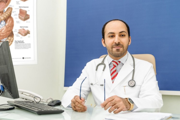 طبيب الحرس الوطني : تتعدد الأمراض الشائعة الانتشار في المدارس عن طريق الهواء