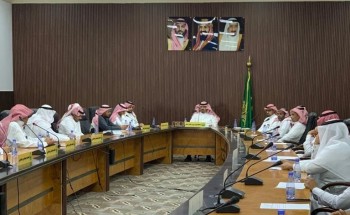محافظ بيش يترأس جلسة المجلس المحلي في دورته الثانية للعام ٢٠٢٣ م محافظ بيش يترأس جلسة المجلس المحلي في دورته الثانية للعام ٢٠٢٣ م