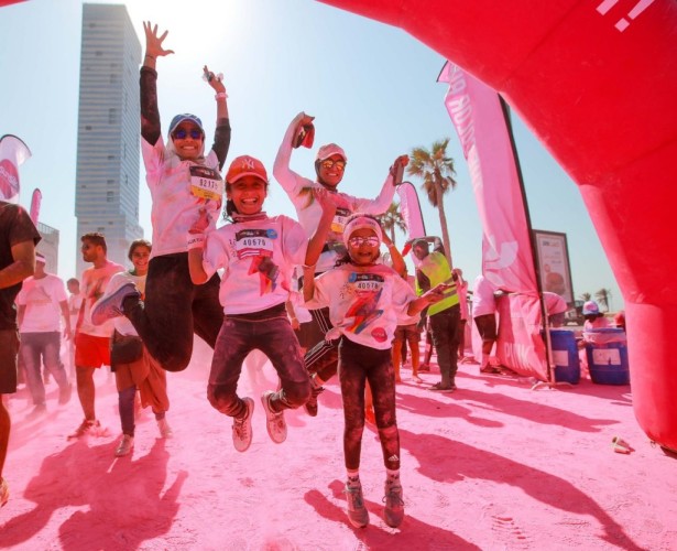 سباق الألوان” يختتم فعالياته في المملكة مسجلاً نجاحاً لافتاً مع مشاركة ما يقارب 40 ألف متسابق