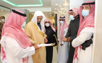 المعجب يزور العلا و ينبع في ختام جولته التفقدية على مقرات النيابة في منطقة المدينة المنورة المعجب يزور العلا و ينبع في ختام جولته التفقدية على مقرات النيابة في منطقة المدينة المنورة