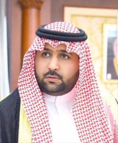 سمو نائب أمير منطقة جازان ينقل تعازي القيادة لأسر وذوي الشهداء “القيسي والحدري والمحنشي”.