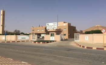 طوارئ مستشفى ثادق تستقبل 11 حالة اختناق في حريق طوارئ مستشفى ثادق تستقبل 11 حالة اختناق في حريق