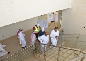 محافظ الدرب يستقبل مدير عام الشؤون الصحية بجازان