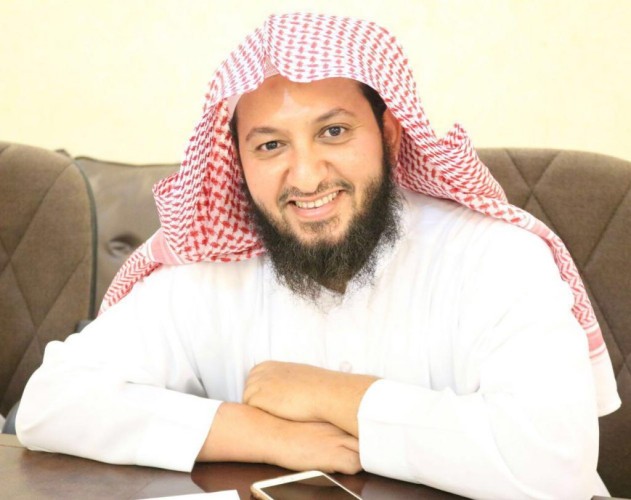 الدكتور القُحَل يؤسس أول جمعية لفروسية قفز الحواجز بالمملكة