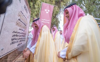 أمير حائل يضع حجر الأساس لمشروعي تطوير المنطقة المركزية وطريق الملك عبدالعزيز أمير حائل يضع حجر الأساس لمشروعي تطوير المنطقة المركزية وطريق الملك عبدالعزيز