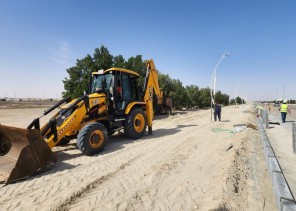 أمانة الشرقية: تركيب 140 عامود إنارة ضمن أعمال إعادة تأهيل وتطوير المدخل الغربي للنعيرية أمانة الشرقية: تركيب 140 عامود إنارة ضمن أعمال إعادة تأهيل وتطوير المدخل الغربي للنعيرية