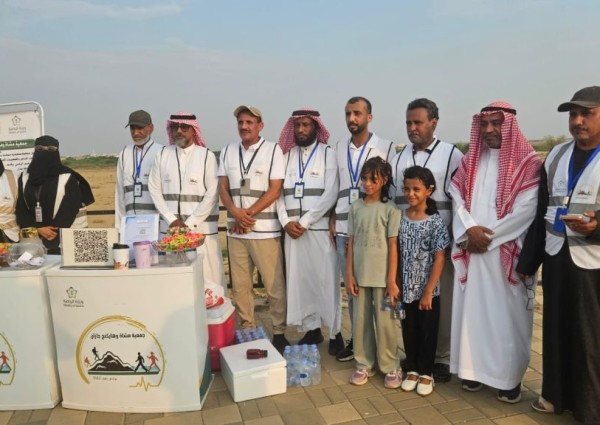 «أنوثة وخطوة» تجمع الرياضة والتطوع في أحد المسارحة