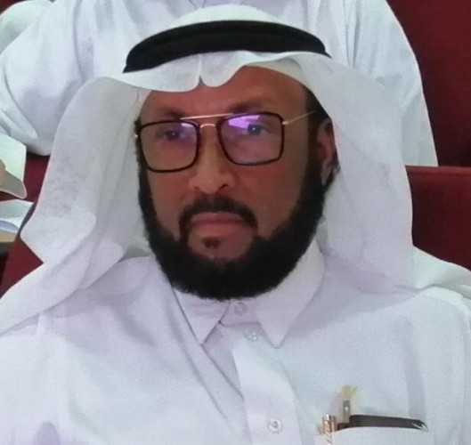 فريق همسات الثقافي يكرم الإعلامي “إبراهيم النعمي”