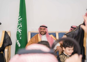وسط جو عائلي مختصر .. أبن قنور يحتفل في زواج أبنته في استراحة الكرام ة بـ”عنيزة” وسط جو عائلي مختصر .. أبن قنور يحتفل في زواج أبنته في استراحة الكرام ة بـ”عنيزة”