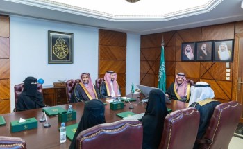 سمو أمير المنطقة الشرقية يطلع على مبادرة “شيم” سمو أمير المنطقة الشرقية يطلع على مبادرة “شيم”