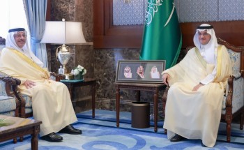 سمو محافظ الأحساء يستقبل النائب الأعلى للرئيس لشؤون أرامكو السعودية سمو محافظ الأحساء يستقبل النائب الأعلى للرئيس لشؤون أرامكو السعودية