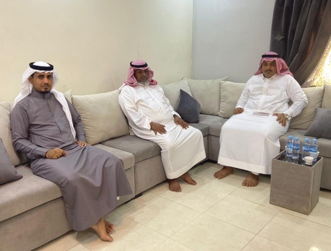 الشاب أحمد بكري يحتفل بزواجة ملتزماً بالتباعد الإجتماعي
