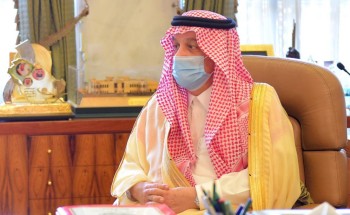 سمو أمير منطقة الرياض يقلد عدداً من الضباط رتبة لواء