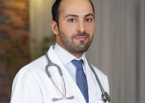 د. عبدالله الذيابي : الإصابة بفيروس الكبد بي لا تمنع من الزواج د. عبدالله الذيابي : الإصابة بفيروس الكبد بي لا تمنع من الزواج