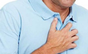 نصائح هامة من الصحة لمصابي فيروس كورونا ممن يعانون بضيق في التنفس نصائح هامة من الصحة لمصابي فيروس كورونا ممن يعانون بضيق في التنفس