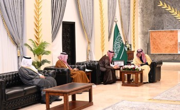محافظ الطائف يلتقي رئيس جمعية الطائف الخضراء محافظ الطائف يلتقي رئيس جمعية الطائف الخضراء