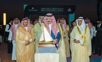 أمير الشرقية يدشن شارع عبداللطيف الفوزان بالخبر.. 96 ألف شجرة ومسارات بطول 5.7 كيلومتر أمير الشرقية يدشن شارع عبداللطيف الفوزان بالخبر.. 96 ألف شجرة ومسارات بطول 5.7 كيلومتر