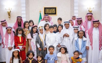 أمير منطقة القصيم يستقبل عدد من أبنائه الايتام أمير منطقة القصيم يستقبل عدد من أبنائه الايتام