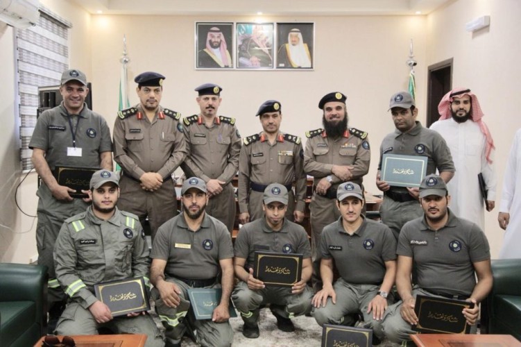 مدير مدني القصيم يستقبل متطوعي الدفاع المدني المشاركين بخدمة ضيوف الرحمن