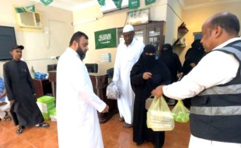 سواعد الحي بمركز المسفلة يوزع ١٥٤٥٠ وجبة افطار صائم ساخنة يوم عاشوراء سواعد الحي بمركز المسفلة يوزع ١٥٤٥٠ وجبة افطار صائم ساخنة يوم عاشوراء