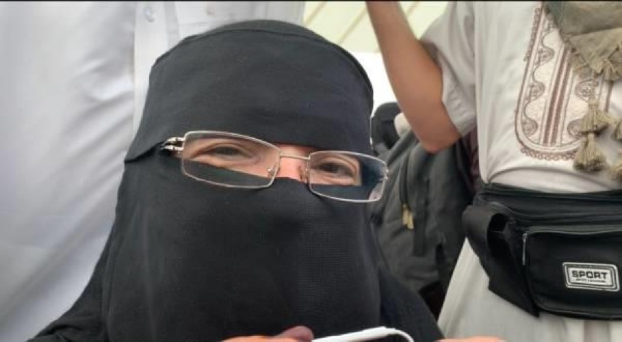 أم 10 مرابطين بينهم شهيد تروي قصة برّ أبنائها بها في الحج