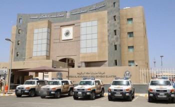 شرطة جدة: القبض على وافد واسترداد مركبة استولى عليها أثناء توقفها أمام محل