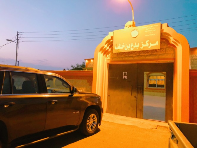 محافظ الحائط يطمئن على صحة رئيس مركز بدع بن خلف
