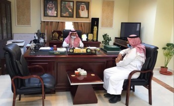 محافظ أملج يلتقي رئيس بلدية المحافظة الجديد