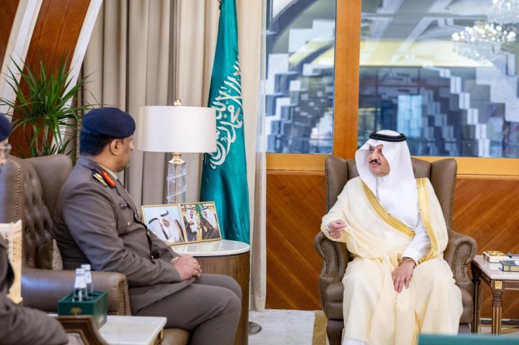 «مؤشرات أداء وإنجازات» … أمير الشرقية يطّلع على إنجازات الدفاع المدني بالمنطقة لعام 2024
