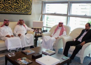سفير المملكة لدى الأردن يستقبل وفدا فنيا من وزارة الزراعة سفير المملكة لدى الأردن يستقبل وفدا فنيا من وزارة الزراعة