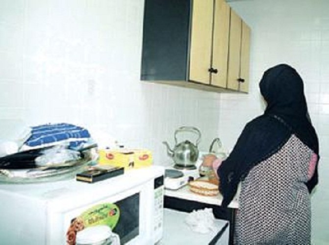 الموارد البشرية تعلن عن البرتوكولات الصحة في التعامل مع العمالة المنزلية للحد من انتشار كورونا