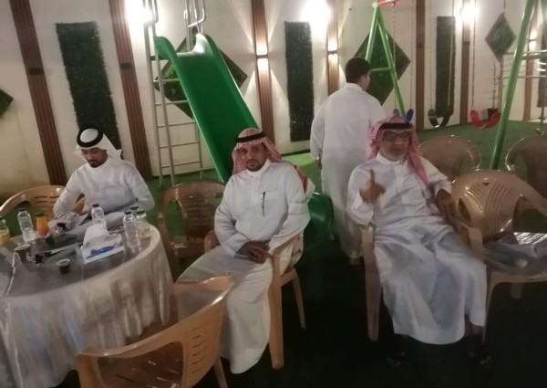 فريق “أمل وعمل”  يحتفل بمناسبة حصول  الفريق على جائزة أفضل مبادرة تطوعية