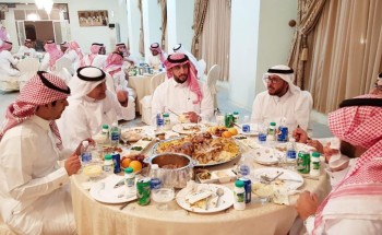 بالصور : المغلوث يحتفي بزملاء حج هذا العام بمزرعة الاحمدية بالاحساء