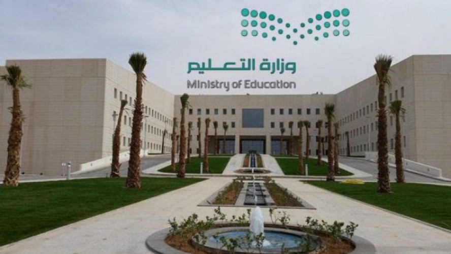 وزير التعليم: استمرار الدراسة والاختبارات للجامعات في موعدها