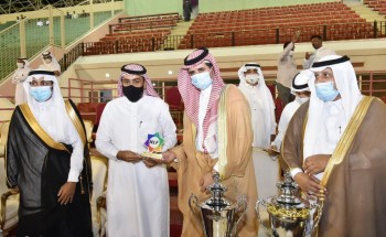 برعاية سمو أمير جازان بالنيابة.. وكيل الإمارة للتنمية يتوج الطوال بطلا لدوري اليوم الوطني 91 لمنتخبات محافظات المنطقة