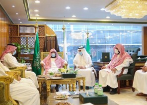 الرئيس العام يستقبل معالي الرئيس التنفيذي للهيئة الملكية لمدينة مكة المكرمة والمشاعر المقدسة ويشيد بجهودهم