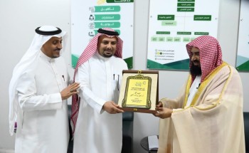 زيارة وفد هيئة كبار العلماء لجمعية مرفأ بجازان لتعزيز التعاون المجتمعي وتطوير الخدمات الأسرية