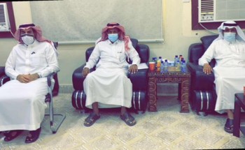 القنون يجتمع بأعضاء لجنة السياحة بمحافظة الحائط القنون يجتمع بأعضاء لجنة السياحة بمحافظة الحائط