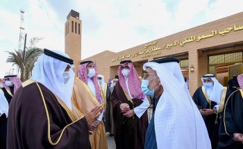 شاهد: لحظة افتتاح الأمير سلطان بن سلمان مسجده ويعلن عن إنشاء أول وقف بالمدينة شاهد: لحظة افتتاح الأمير سلطان بن سلمان مسجده ويعلن عن إنشاء أول وقف بالمدينة