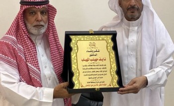نادي اثر بمحافظة الحائط يزور جمعية النادي الأدبي بحائل لتعزيز التعاون المعرفي وخدمة التراث الوطني